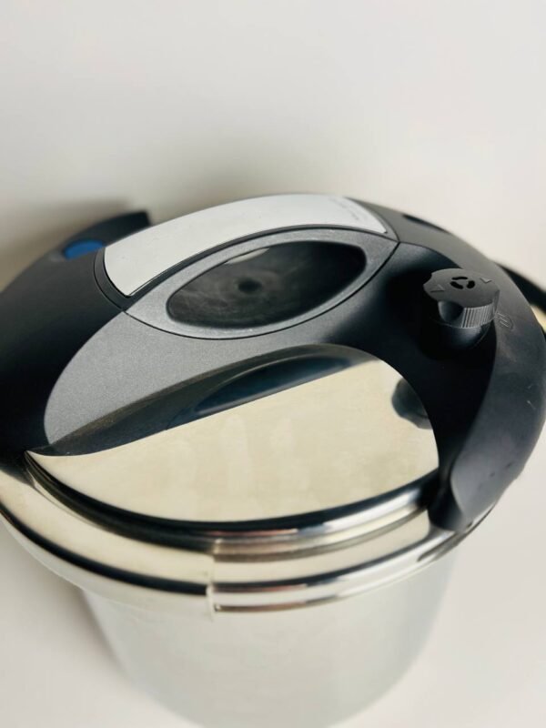 Caroni pressure cooker