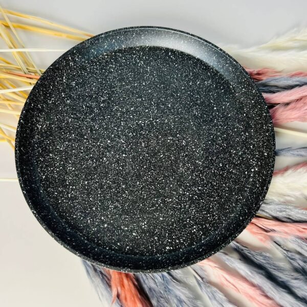 Phoenix circular pizza low pan black